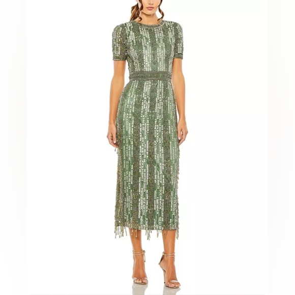 Mac DuggalHigh Neck Short Sleeve Crystal Fringe Column Dress - Picture 1 of 13